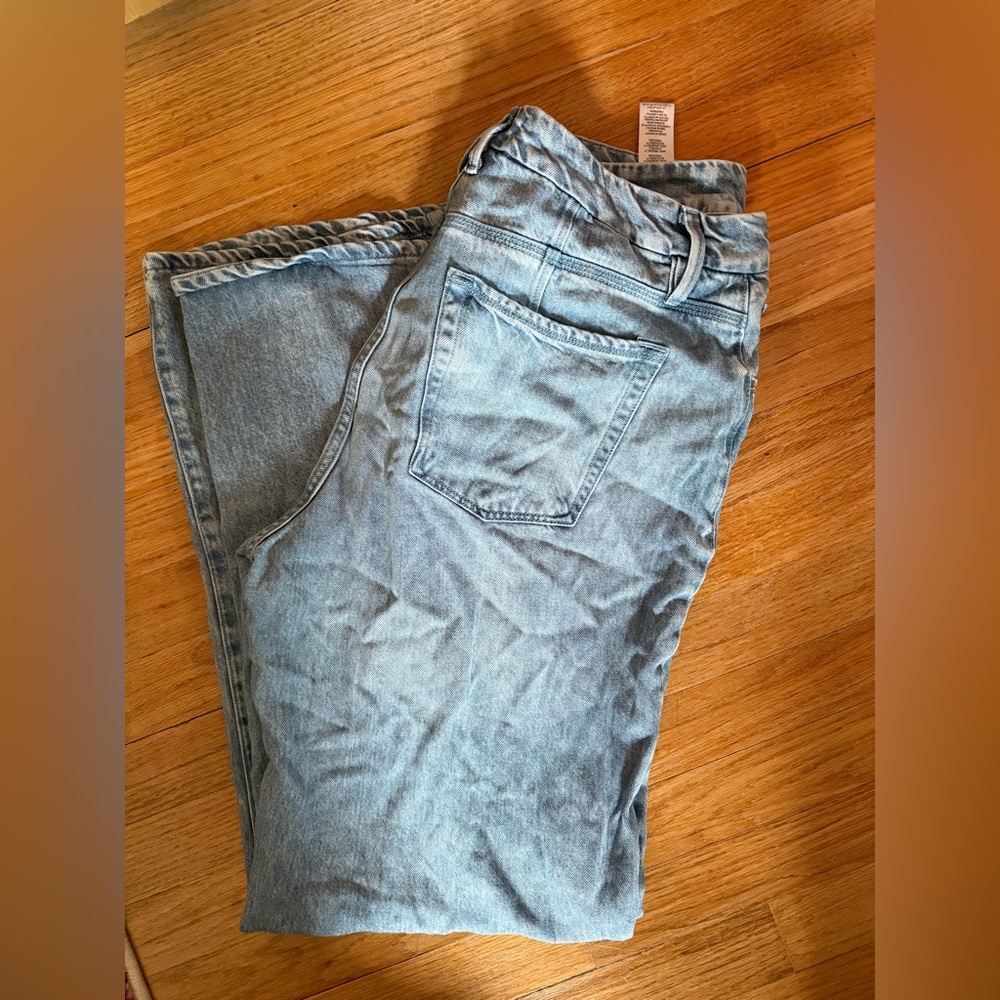 Good American Light Blue High Rise Straight Jeans